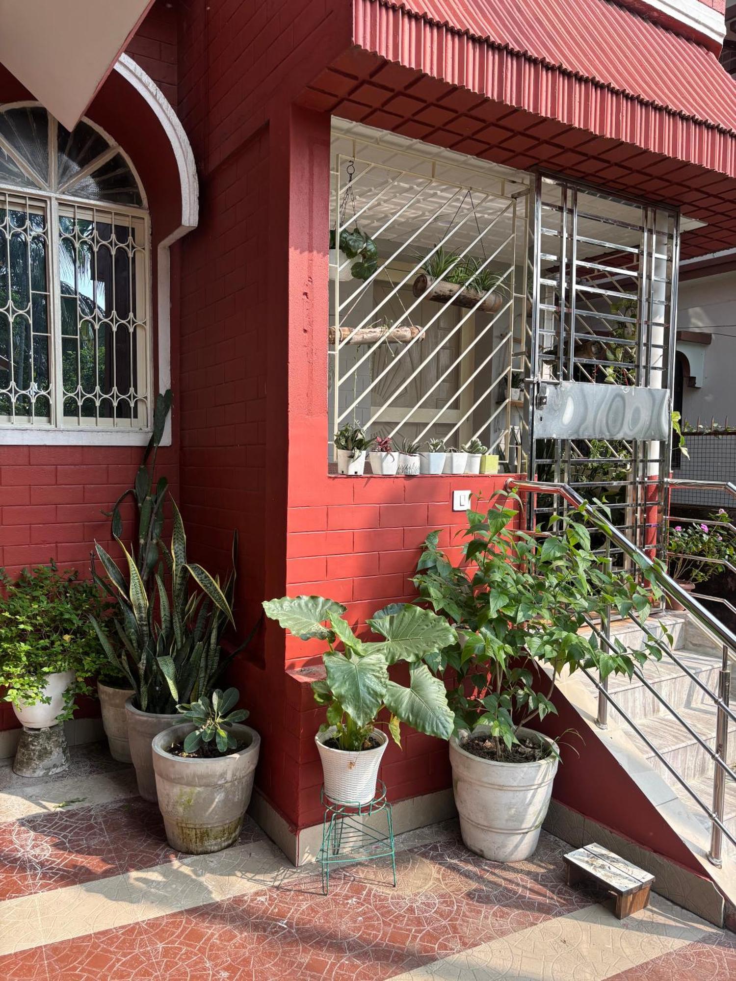 Newa House Homestay Сіліґурі Екстер'єр фото